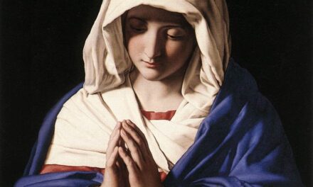 Mes de María: rezo del Santo Rosario en la parroquia